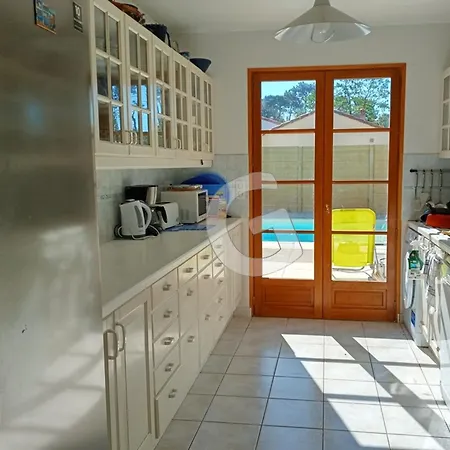 Maison A Avec Piscine Chauffee, Proche - Fr-1-194-364 Nyaraló *