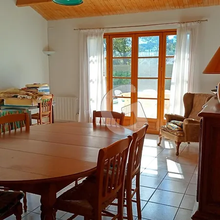 Maison A Avec Piscine Chauffee, Proche - Fr-1-194-364 *