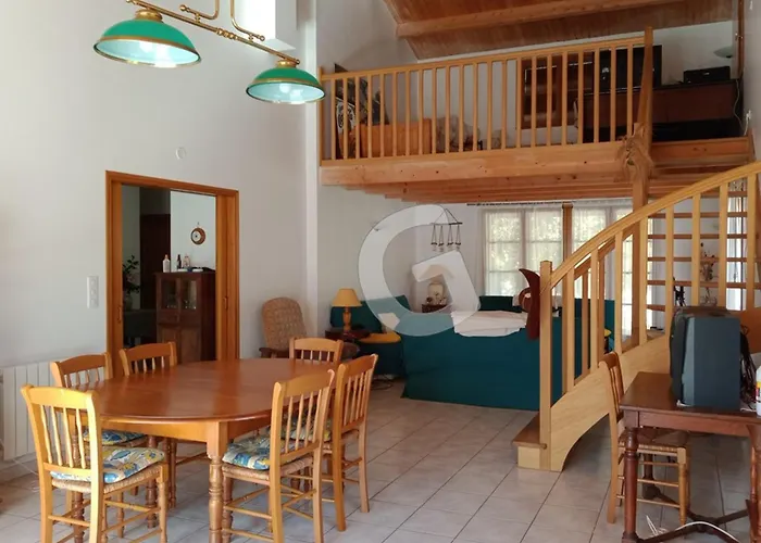 Ferienhaus Maison A Avec Piscine Chauffee, Proche - Fr-1-194-364 *